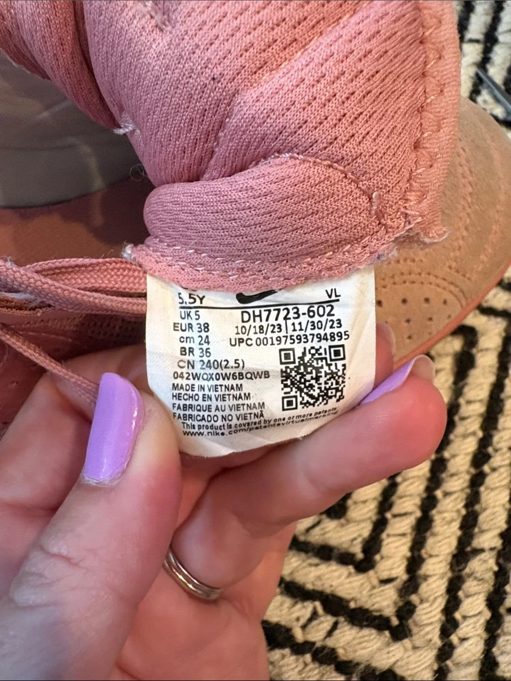 Nike please see